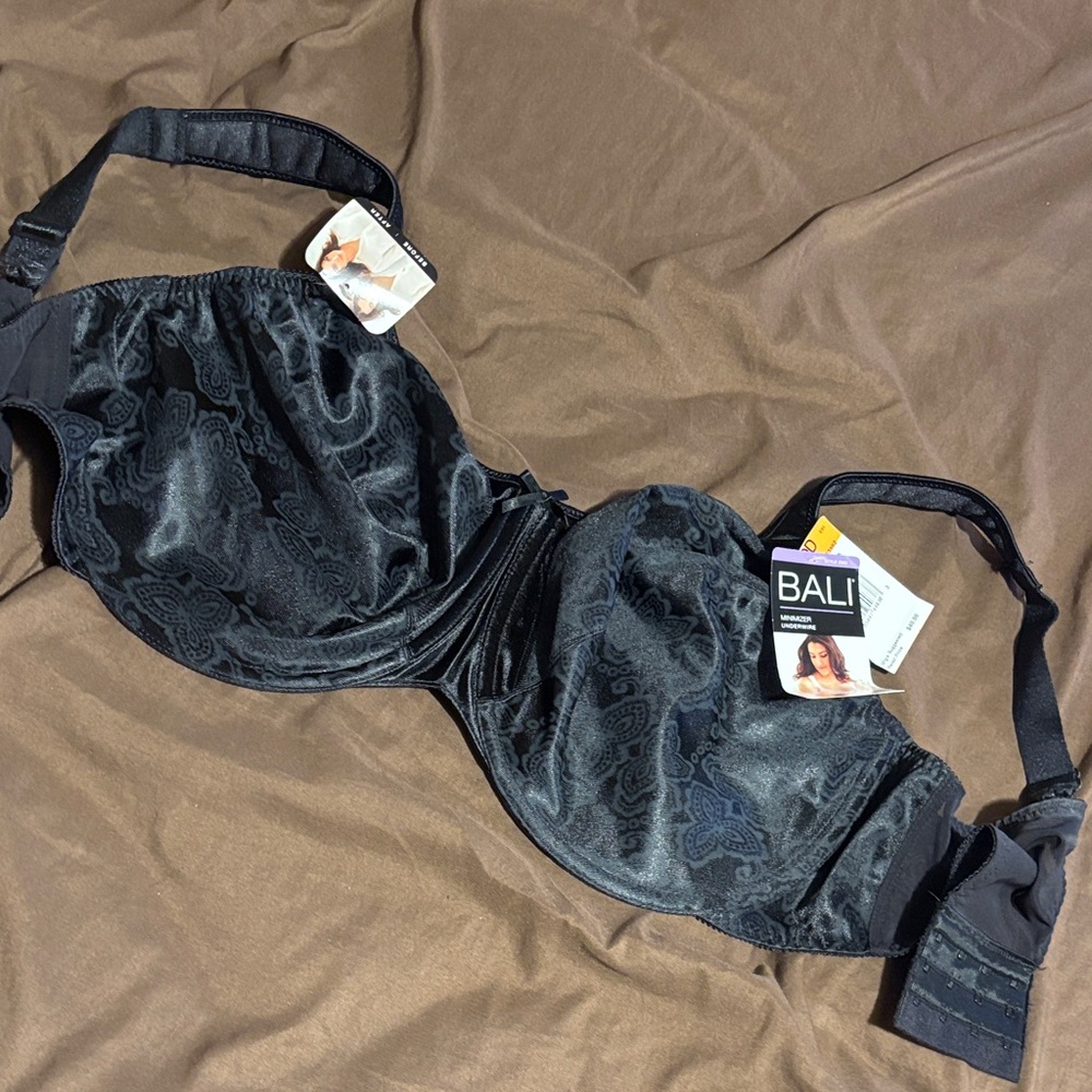 Bali Women's Elegant Black Bra